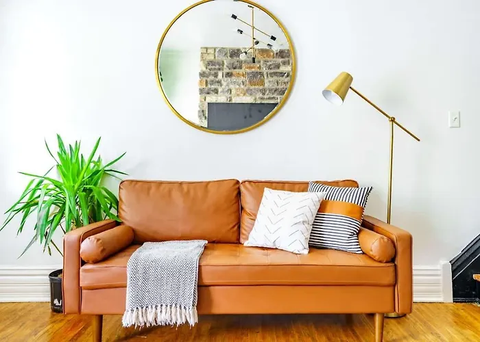 Сasa de vacaciones Jungle Fever By Jungle House Walk To High Street Near Convention Center Osu & Nationwide Arena Downtown & Short North 5 800 Reviews Private Parking Columbus