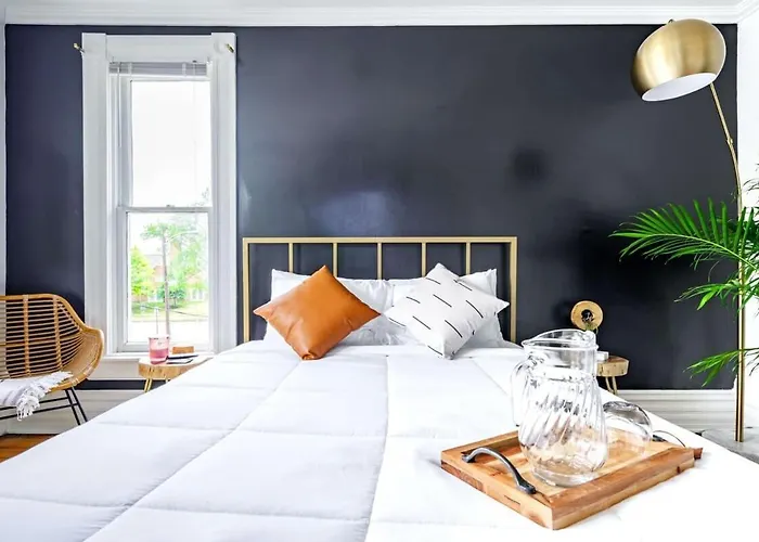 Jungle Fever By Jungle House Walk To High Street Near Convention Center Osu & Nationwide Arena Downtown & Short North 5 800 Reviews Private Parking Сasa de vacaciones Columbus